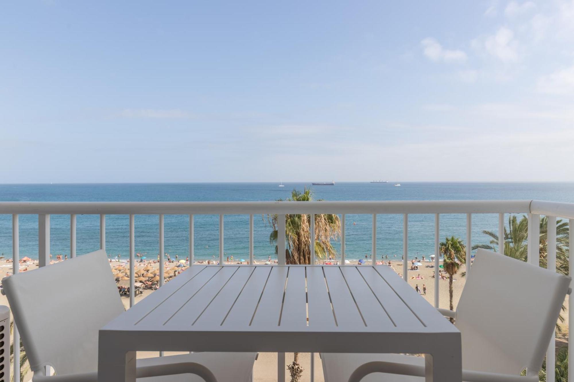 Miradores Malagueta Beach Μάλαγα Εξωτερικό φωτογραφία
